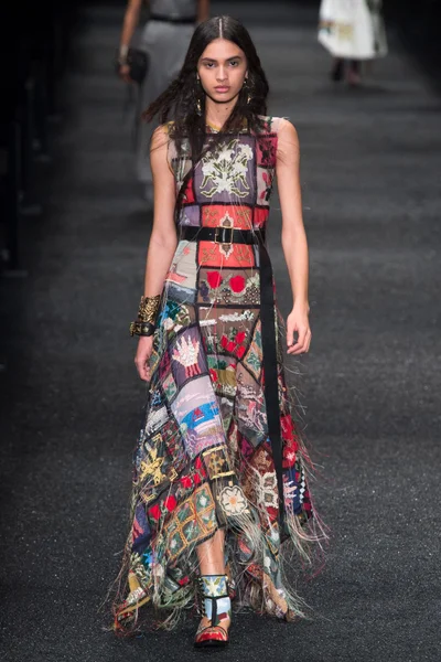 Look 20